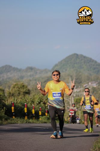 Race photo from Kelud Vertical Challenge 2024