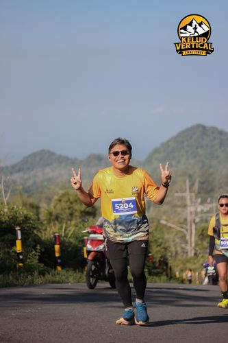 Race photo from Kelud Vertical Challenge 2024