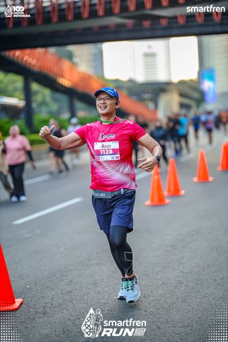 Race photo from Smartfren Run 2025 