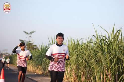 Race photo from Kediri Half Marathon 2024