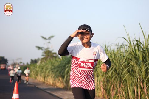 Race photo from Kediri Half Marathon 2024