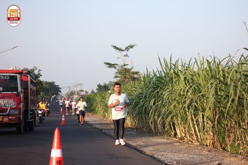 Race photo from Kediri Half Marathon 2024