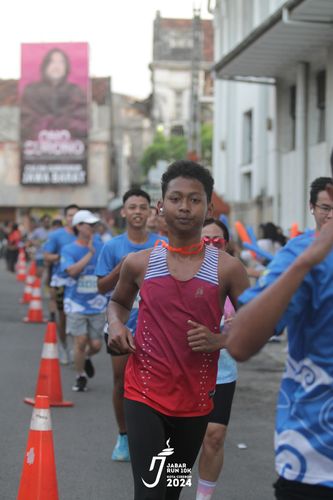 Race photo from Jabar Run 10K 2024