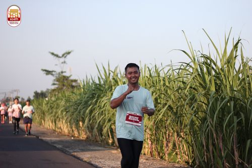 Race photo from Kediri Half Marathon 2024