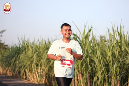 Race photo from Kediri Half Marathon 2024