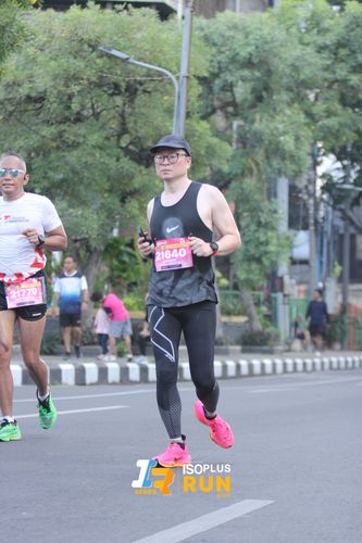 Race photo from Isoplus Run 2024 Surabaya