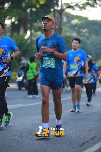 Race photo from Isoplus Run 2024 Surabaya