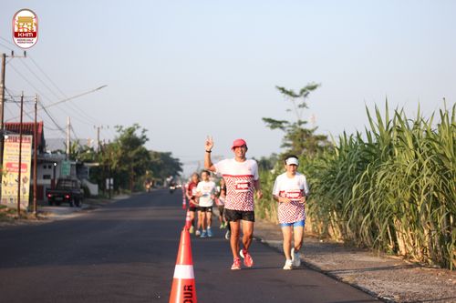 Race photo from Kediri Half Marathon 2024