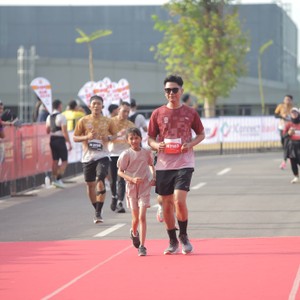 Race photo from KEDIRI HALF MARATHON 2026