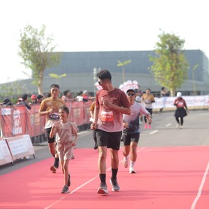 Race photo from KEDIRI HALF MARATHON 2026