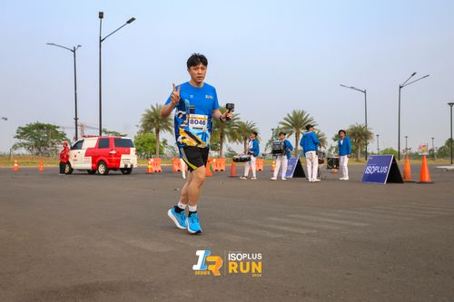 Race photo from ISOPlus Run 2024 Jakarta