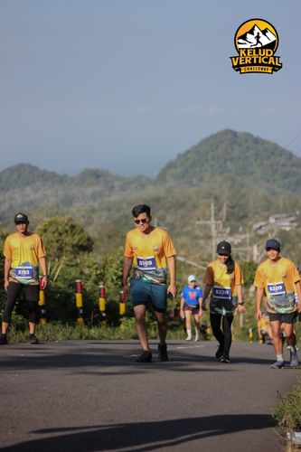 Race photo from Kelud Vertical Challenge 2024