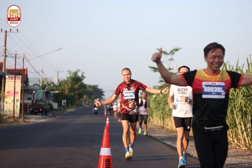 Race photo from Kediri Half Marathon 2024