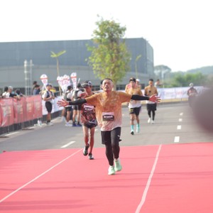 Race photo from KEDIRI HALF MARATHON 2026