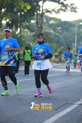 Race photo from Isoplus Run 2024 Surabaya
