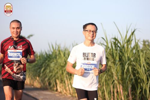Race photo from Kediri Half Marathon 2024