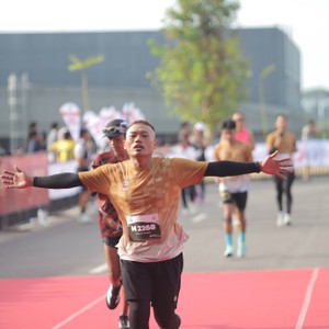 Race photo from KEDIRI HALF MARATHON 2026