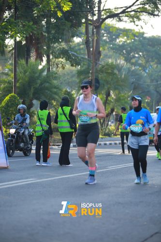 Race photo from Isoplus Run 2024 Surabaya