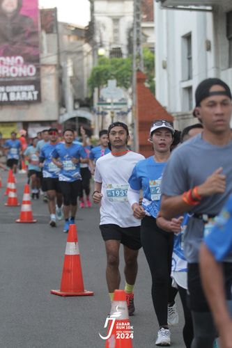 Race photo from Jabar Run 10K 2024