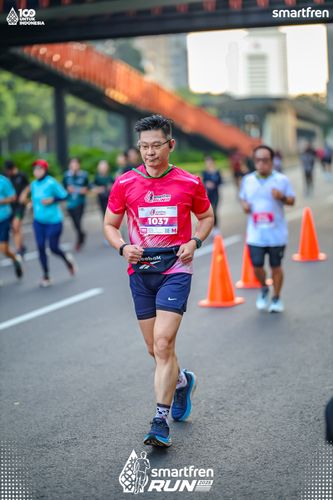 Race photo from Smartfren Run 2025 