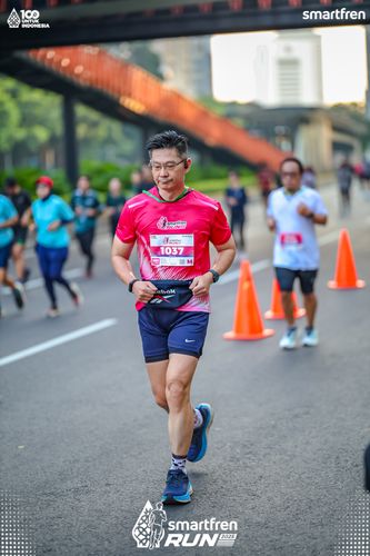 Race photo from Smartfren Run 2025 