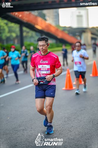 Race photo from Smartfren Run 2025 