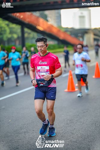 Race photo from Smartfren Run 2025 
