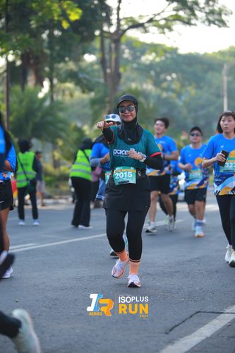 Race photo from Isoplus Run 2024 Surabaya