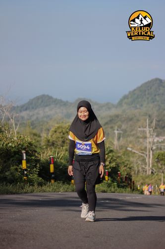 Race photo from Kelud Vertical Challenge 2024