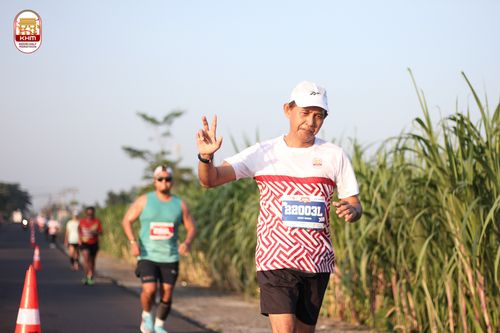 Race photo from Kediri Half Marathon 2024