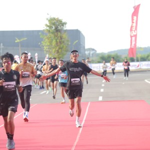 Race photo from KEDIRI HALF MARATHON 2026