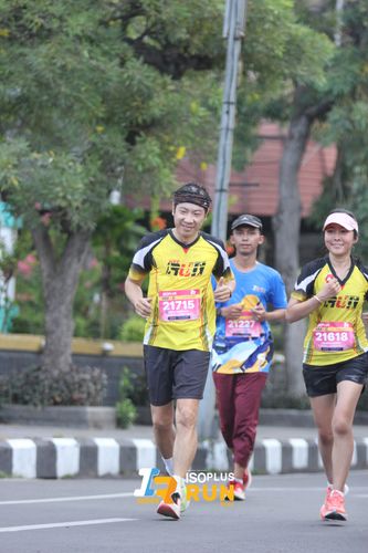 Race photo from Isoplus Run 2024 Surabaya