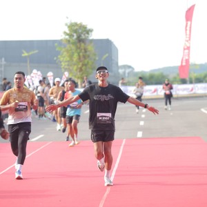 Race photo from KEDIRI HALF MARATHON 2026