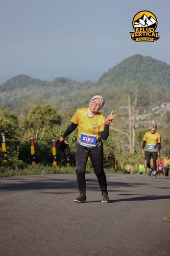 Race photo from Kelud Vertical Challenge 2024
