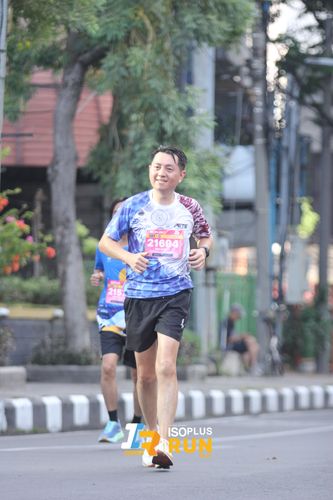Race photo from Isoplus Run 2024 Surabaya
