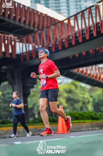 Race photo from Smartfren Run 2025 