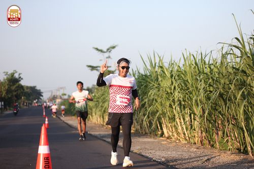 Race photo from Kediri Half Marathon 2024