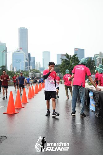 Race photo from Smartfren Run 2024