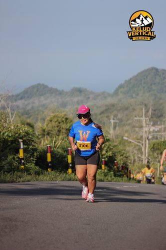 Race photo from Kelud Vertical Challenge 2024