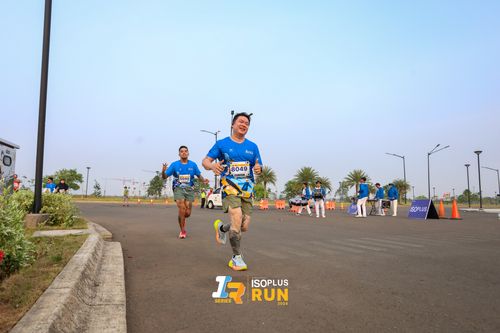 Race photo from ISOPlus Run 2024 Jakarta