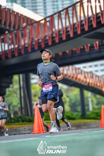 Race photo from Smartfren Run 2025 