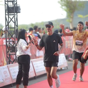 Race photo from KEDIRI HALF MARATHON 2026