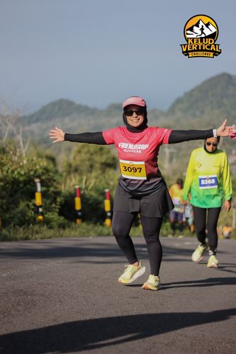 Race photo from Kelud Vertical Challenge 2024