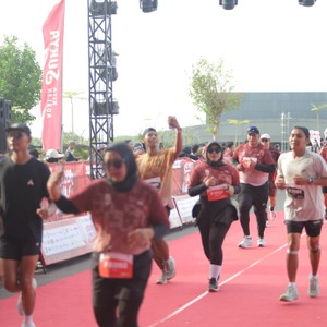 Race photo from KEDIRI HALF MARATHON 2026