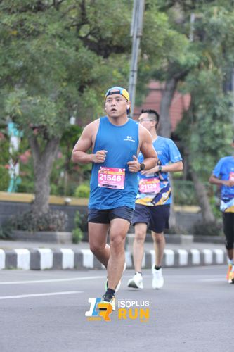 Race photo from Isoplus Run 2024 Surabaya