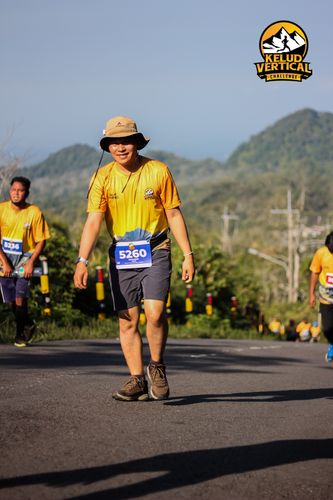Race photo from Kelud Vertical Challenge 2024