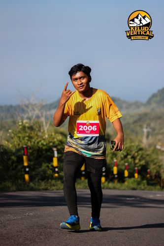 Race photo from Kelud Vertical Challenge 2024