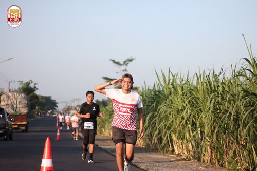 Race photo from Kediri Half Marathon 2024