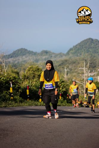 Race photo from Kelud Vertical Challenge 2024