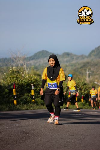 Race photo from Kelud Vertical Challenge 2024